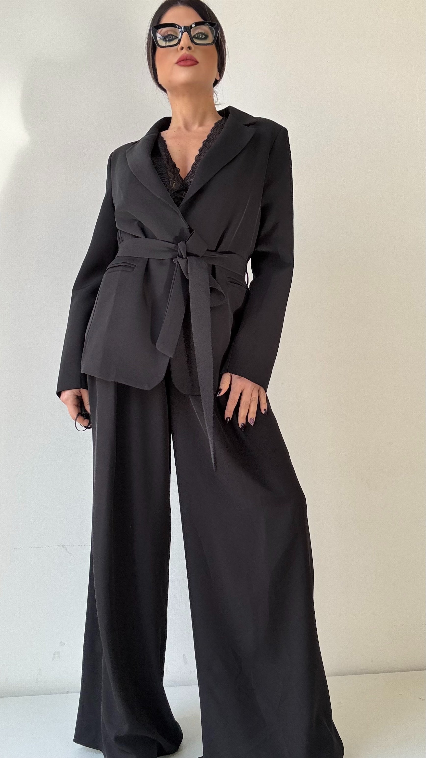 TAILLEUR NERO  ILARY BY LUMINA