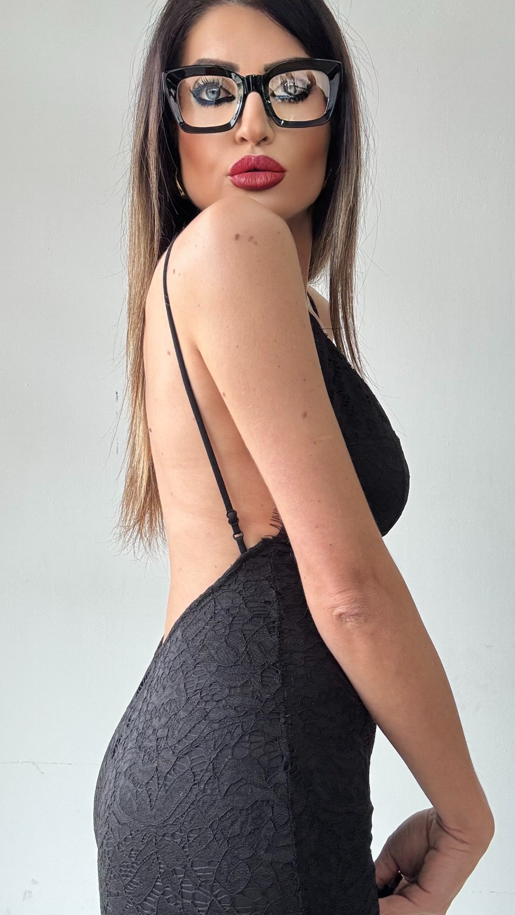 TUTA IN PIZZO LUCY NERO