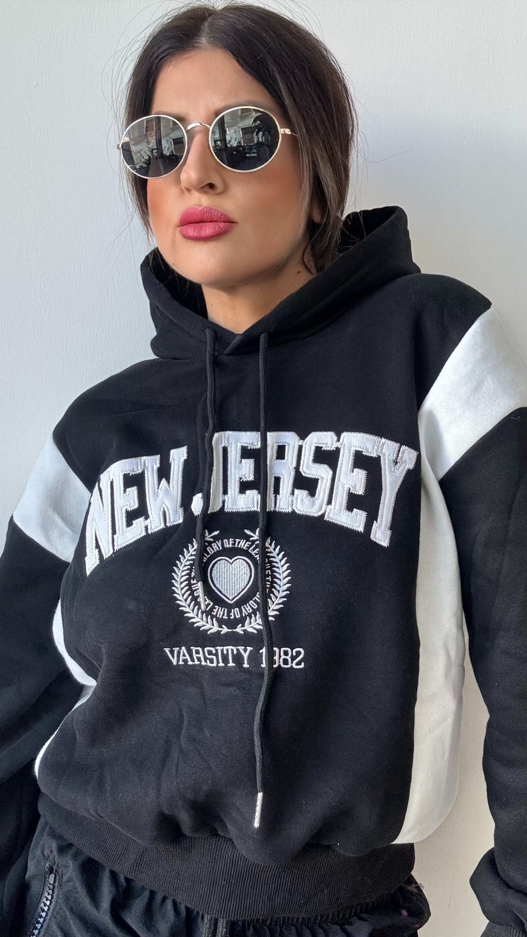 FELPA CON CAPPUCCIO NEW JERSEY