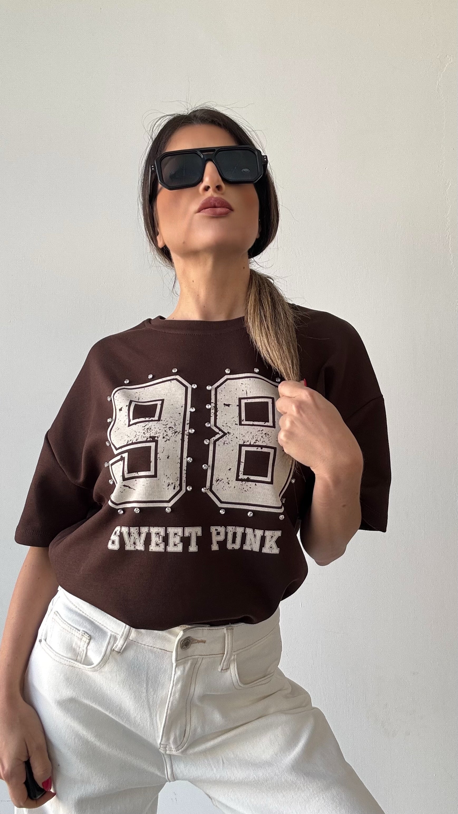 MAGLIA T SHIRT MARRONE SWEET PUNK BY LUMINA