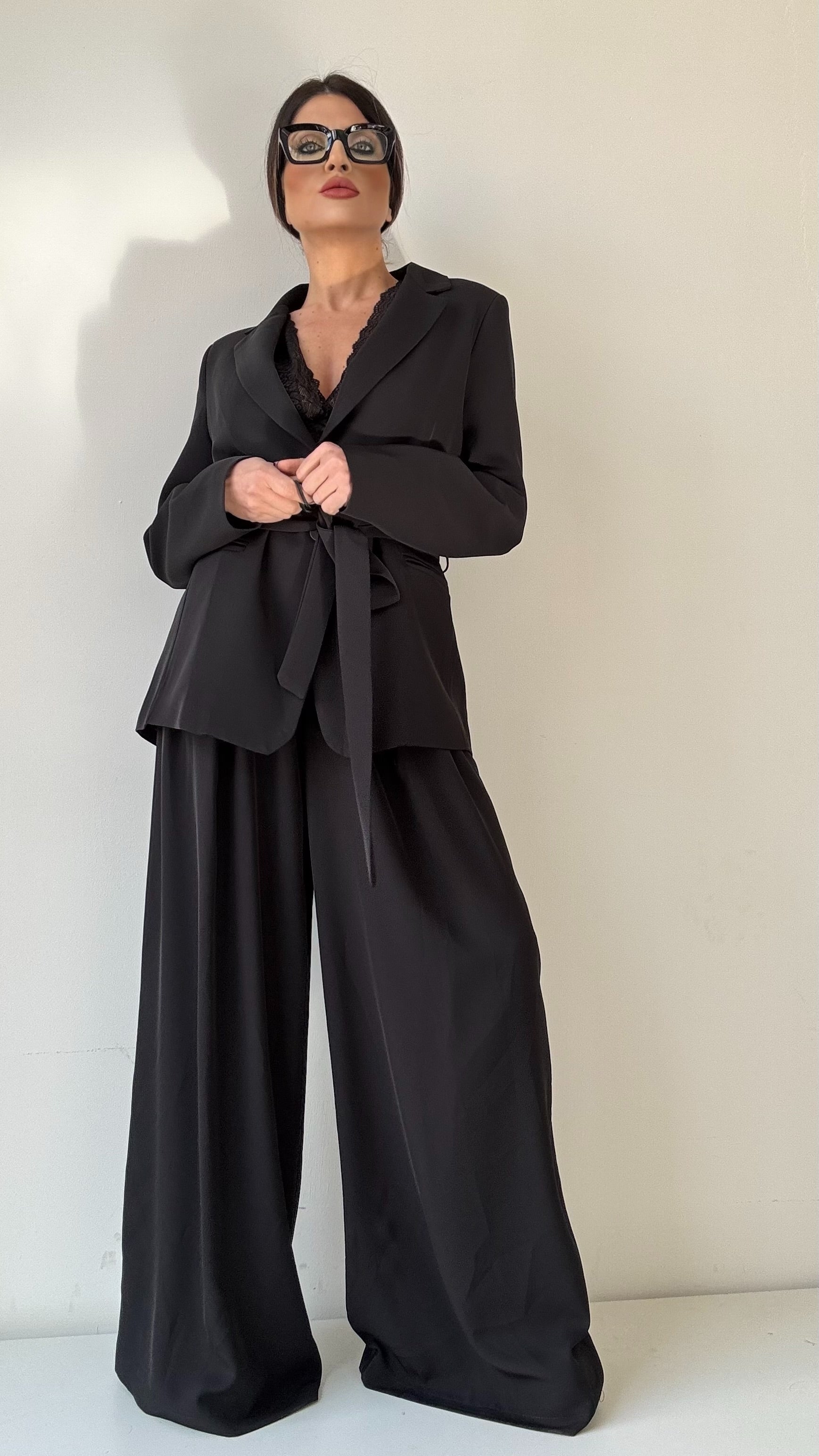 TAILLEUR NERO  ILARY BY LUMINA