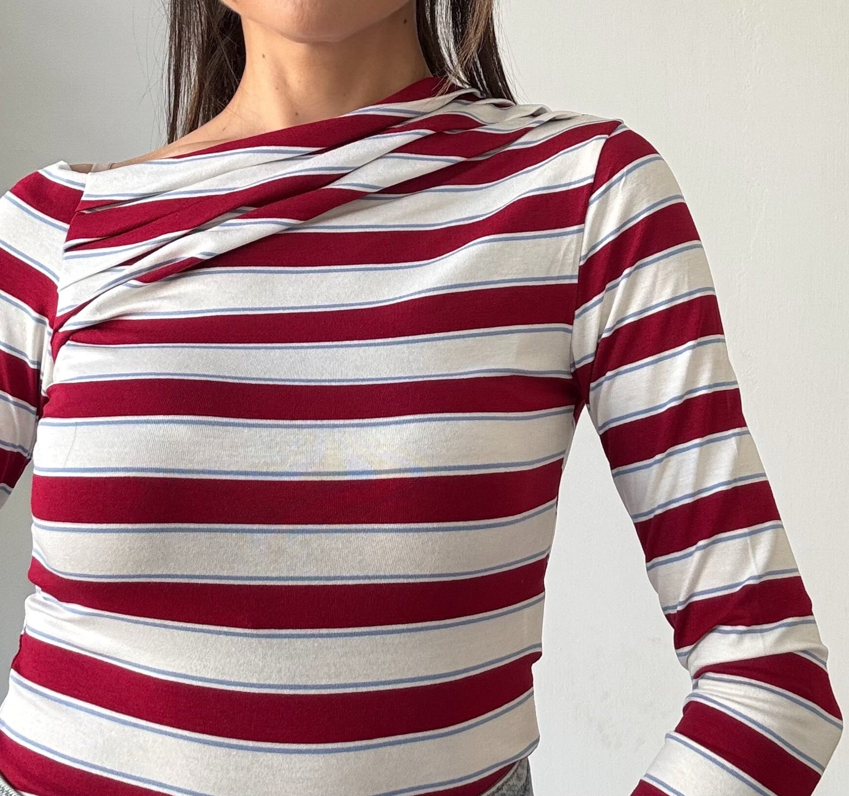MAGLIA KIM A RIGHE BORDEAUX