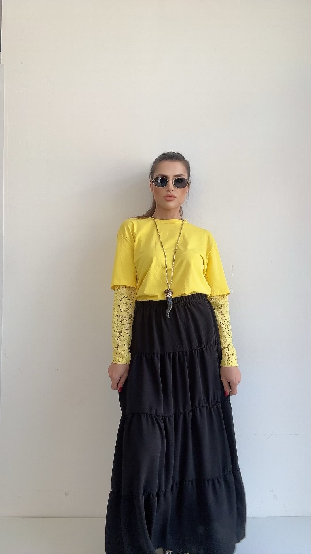 T SHIRT SISSI MAGLIA CON MANICOTTI IN PIZZO  GIALLO