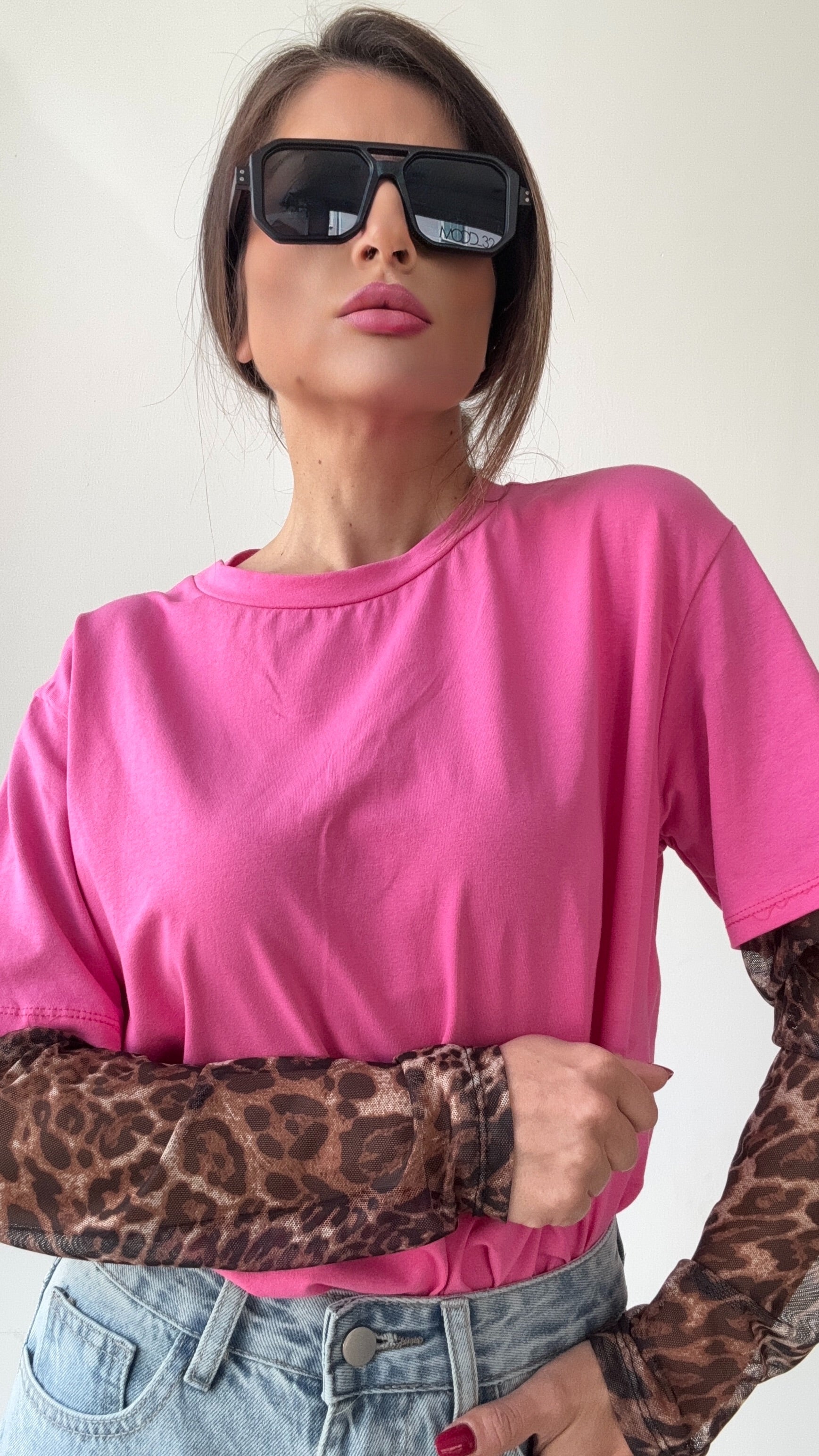 T SHIRT SISSI MAGLIA CON MANICOTTI LEOPARDATI